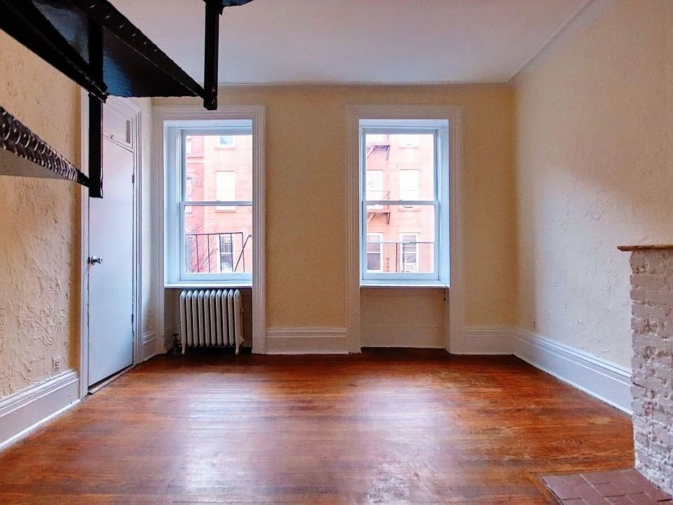1st image of 151 W 10th St APT 7
