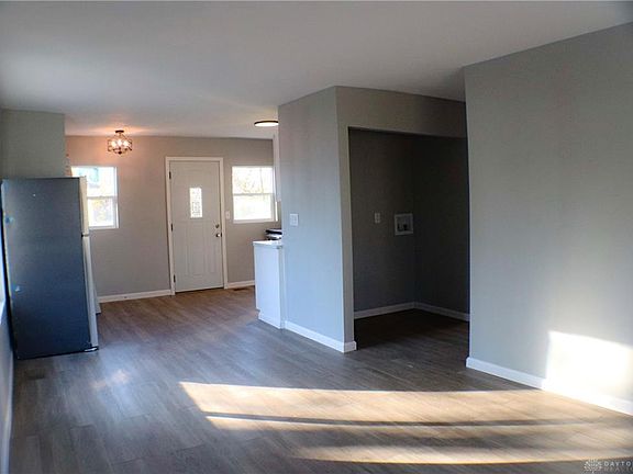 3rd image of 4348 Curundu Ave
