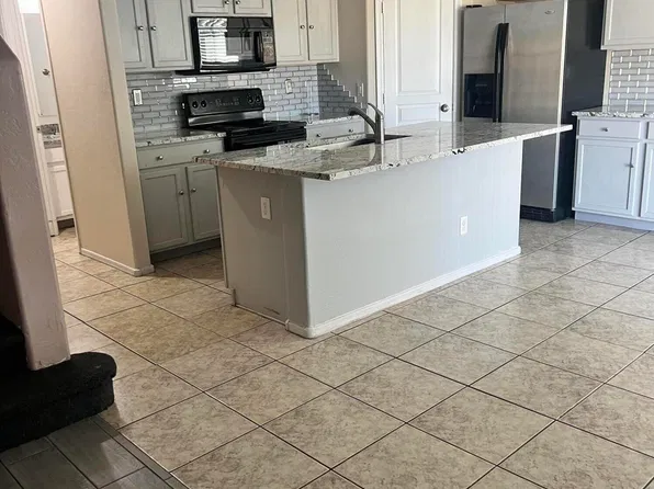 5906 S 16TH Drive, Phoenix, AZ 85041