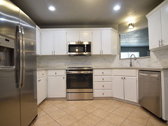5th image of 2712 Casey Dr