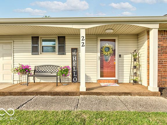 5th image of 22 Whisper Wood Cir