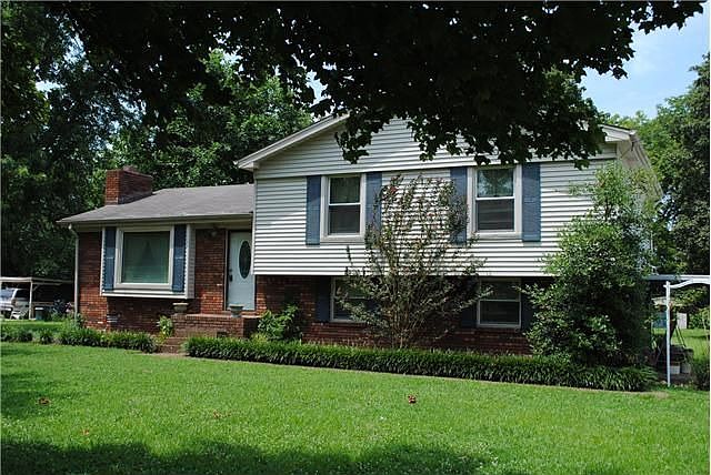 1st image of 544 Hollerman Ln