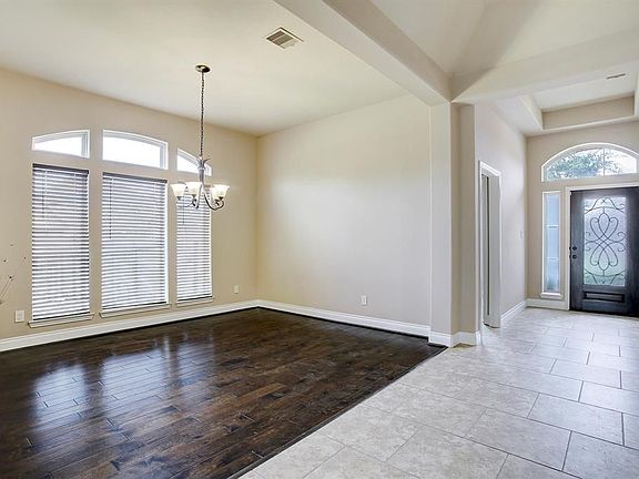 4th image of 4235 Bergamo Shores Dr
