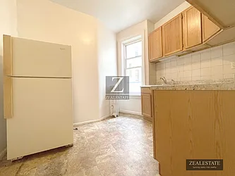 Rented by ZealEstate Group Inc