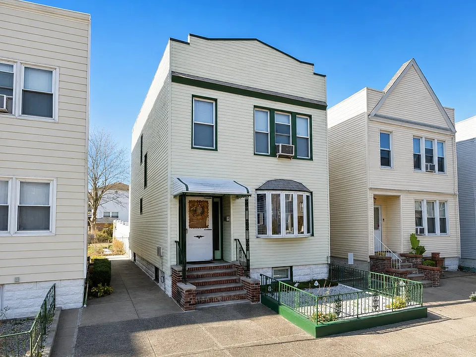 147 Terhune Ave #2