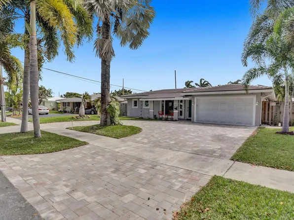 470 SE 4th Ct, Pompano Beach, FL 33060
