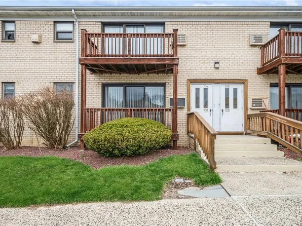 103 Sneden Place W #103, Spring Valley, NY 10977