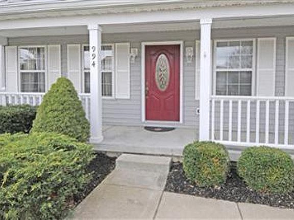 2nd image of 994 Grandstone Ct