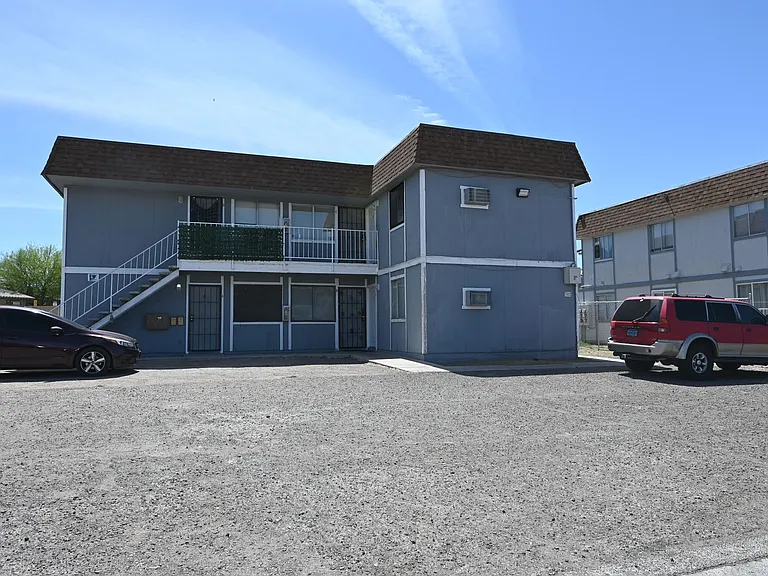 302 Eastminister Ct #A — Photo 26