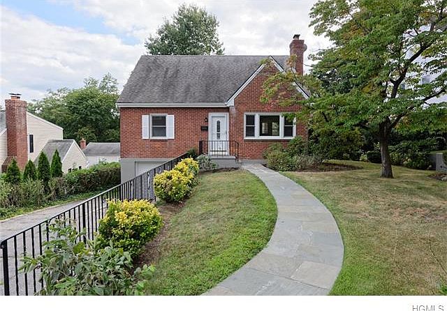 1st image of 124 Anderson Avenue