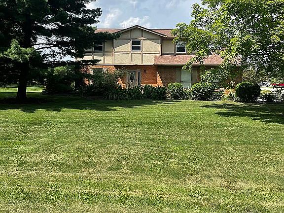 3rd image of 11789 Covington Ct NW