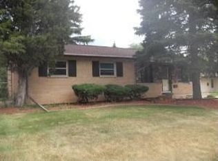 106 Glen Hill Dr, Glendale Heights, IL 60139