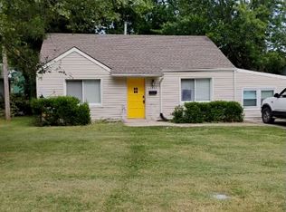 7933 Olive St, Kansas City, MO 64132