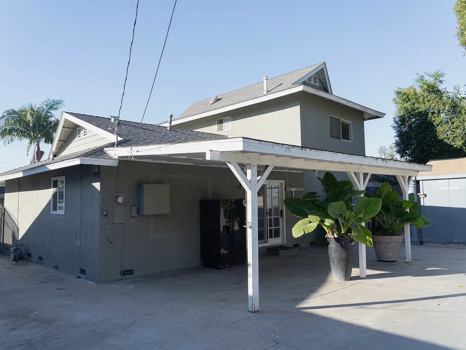 4 bed, 1643 sqft, $5,300 — Photo 2