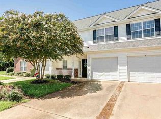 325 Still Water Cir, Boiling Springs, SC 29316