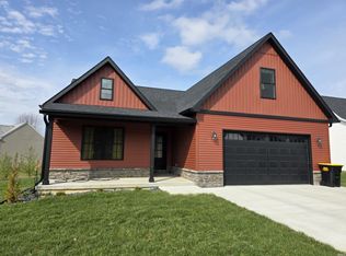 701 E Quinn Raye Ct, Ellettsville, IN
