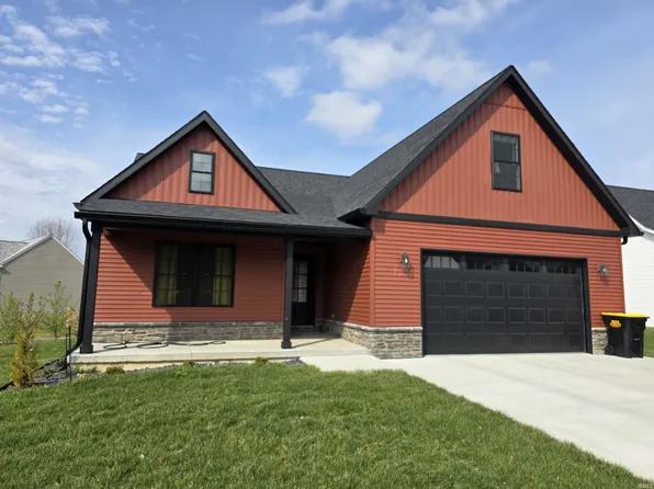 701 E Quinn Raye Ct, Ellettsville, IN 47429