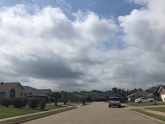 4th image of 824 Windswept Dr