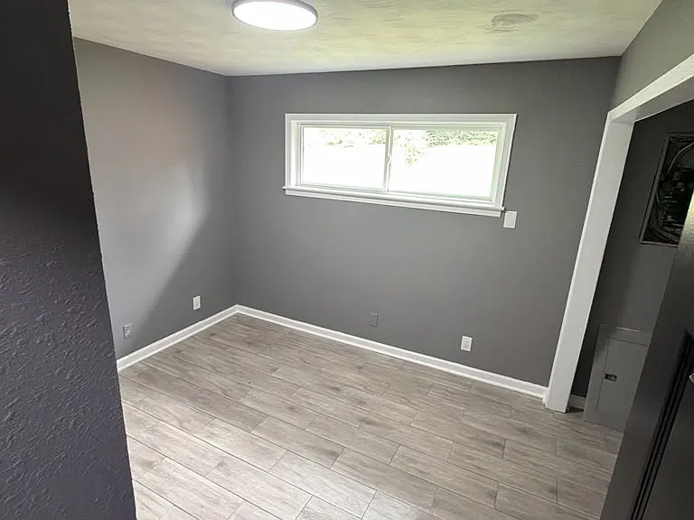 2530 Rozelle St — Photo 7