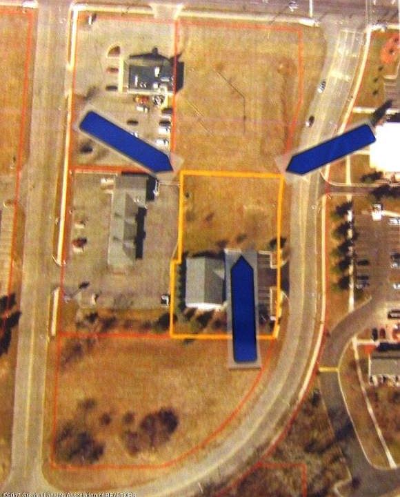 1st image of 1031 Mall Dr E