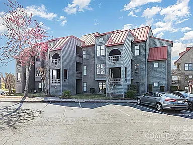 9035 J M Keynes Dr #33 — Photo 7