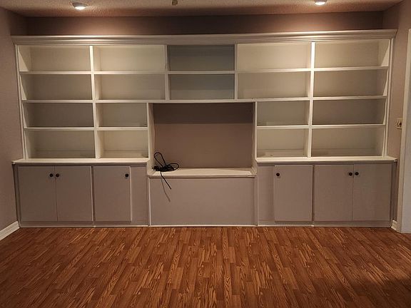 5th image of 2911 Garrison Ave