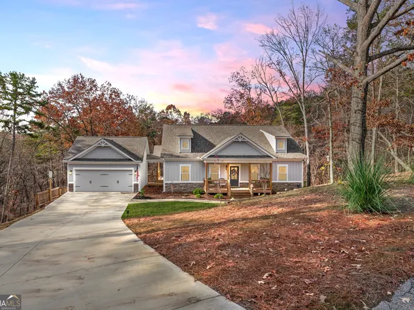 117 Mescalero Ct, Waleska, GA 30183