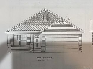 10011 Merrill Dr, Fenton, MI 48430