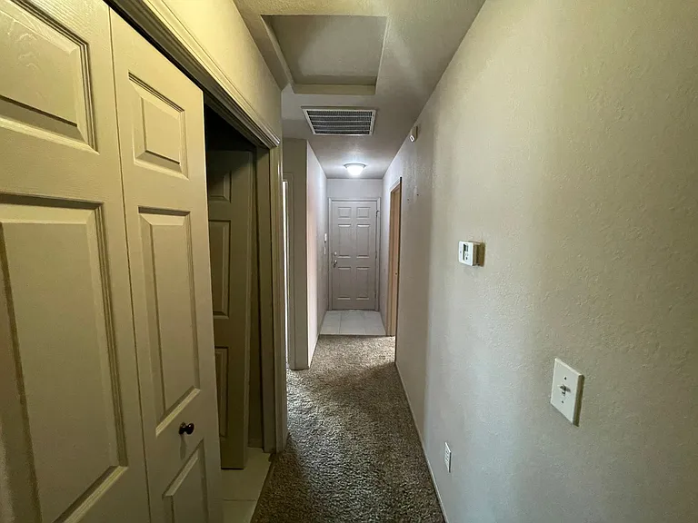 4909 Sun Valley Dr — Photo 18