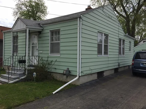 719 Lincoln Ave, Flint, MI 48507
