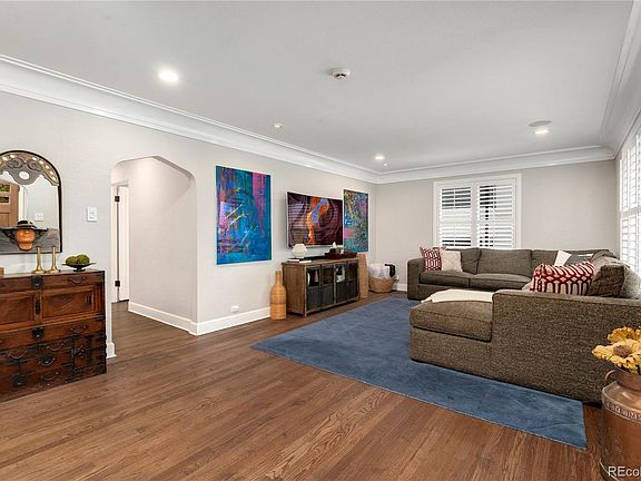 3rd image of 2865 Glencoe Street