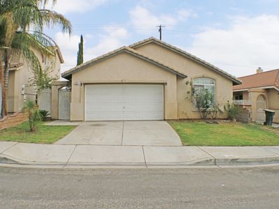 633 Avenida Capistrano, Colton, CA, 92324