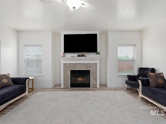 5th image of 7364 W Spur Ct