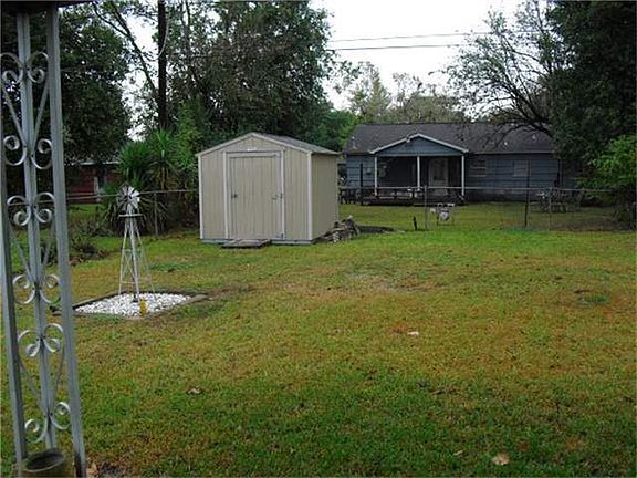 5th image of 10111 Fonville Dr