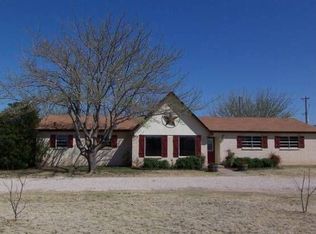 3301 E Lake Rd, Abilene, TX 79601