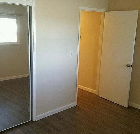 4th image of 2850 Sneath Ln APT 4