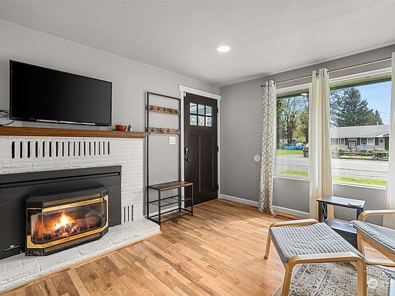 5th image of 4502 24th Avenue SE