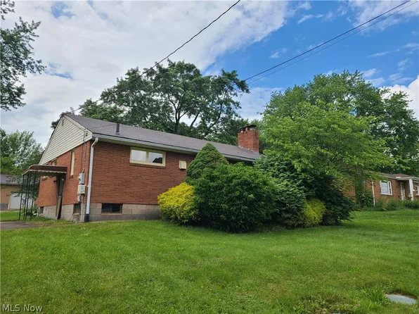 1323 Broadway Ave NE, East Canton, OH 44730