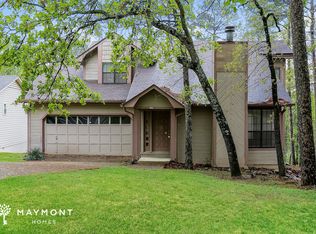 300 Shadow Ridge Dr, Little Rock, AR 72211