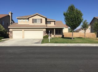 6892 Armour Cir, Eastvale, CA 92880