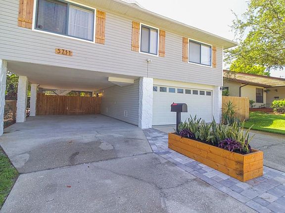 3rd image of 5711 Pierce Dr NE