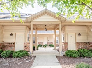 3739 Thornhill Cir, Champaign, IL 61822