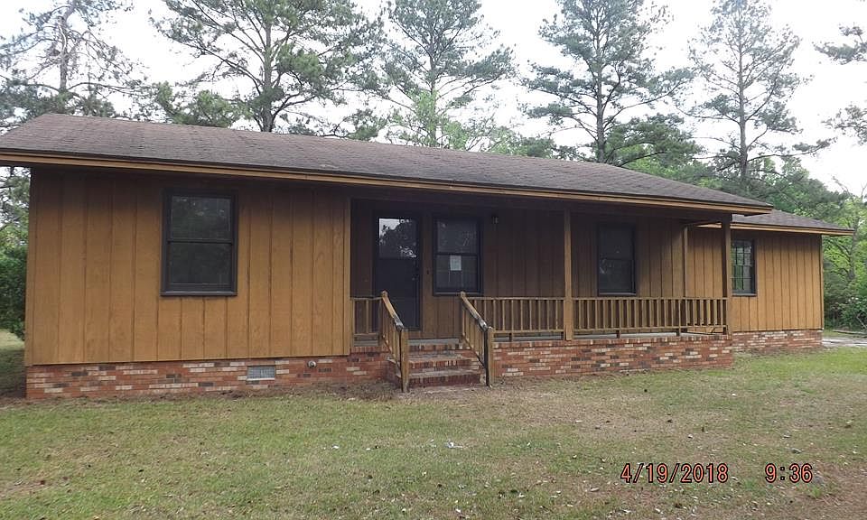 1st image of 1301 Holmes Dr