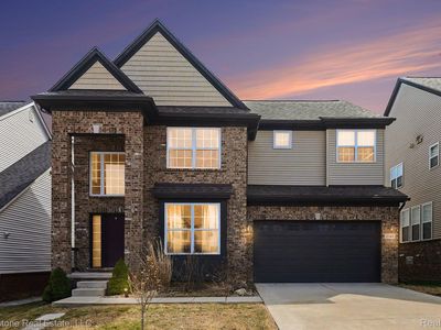 1143 Decker Dr, Orion, MI, 48359