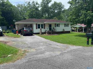 172 Charlotte Ave, Boaz, AL 35957
