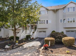 73 Orchid Ct #703, Toms River, NJ 08753