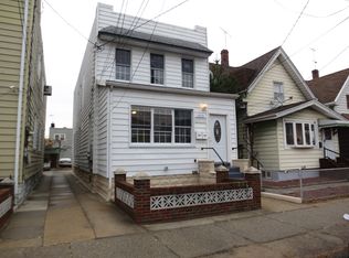 1513 E 96th St, Brooklyn, NY 11236