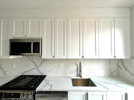 Sold by Certa Realty, Inc | media 12