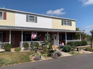 18 Devon Ct, Selinsgrove, PA 17870