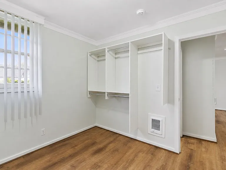7959 SE 64th Ave #B — Photo 1